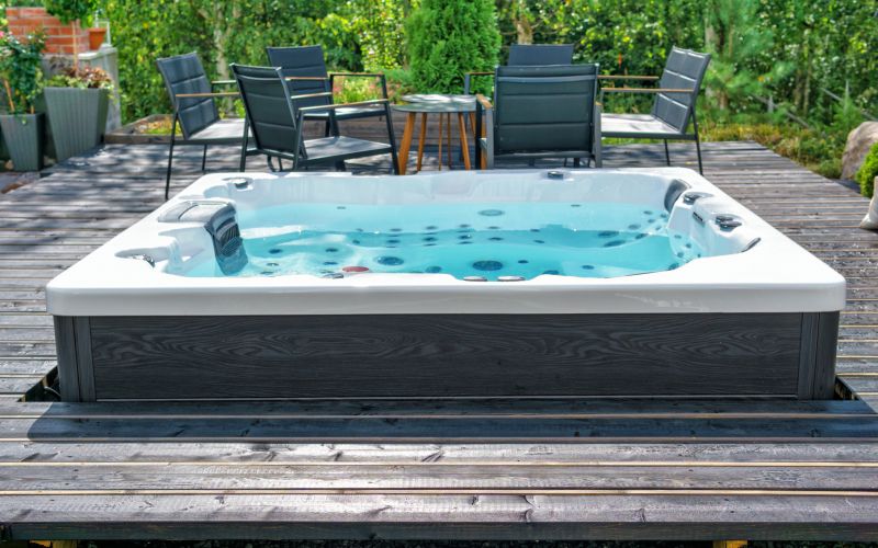 Jetted Tub Replacement in Danbury, CT